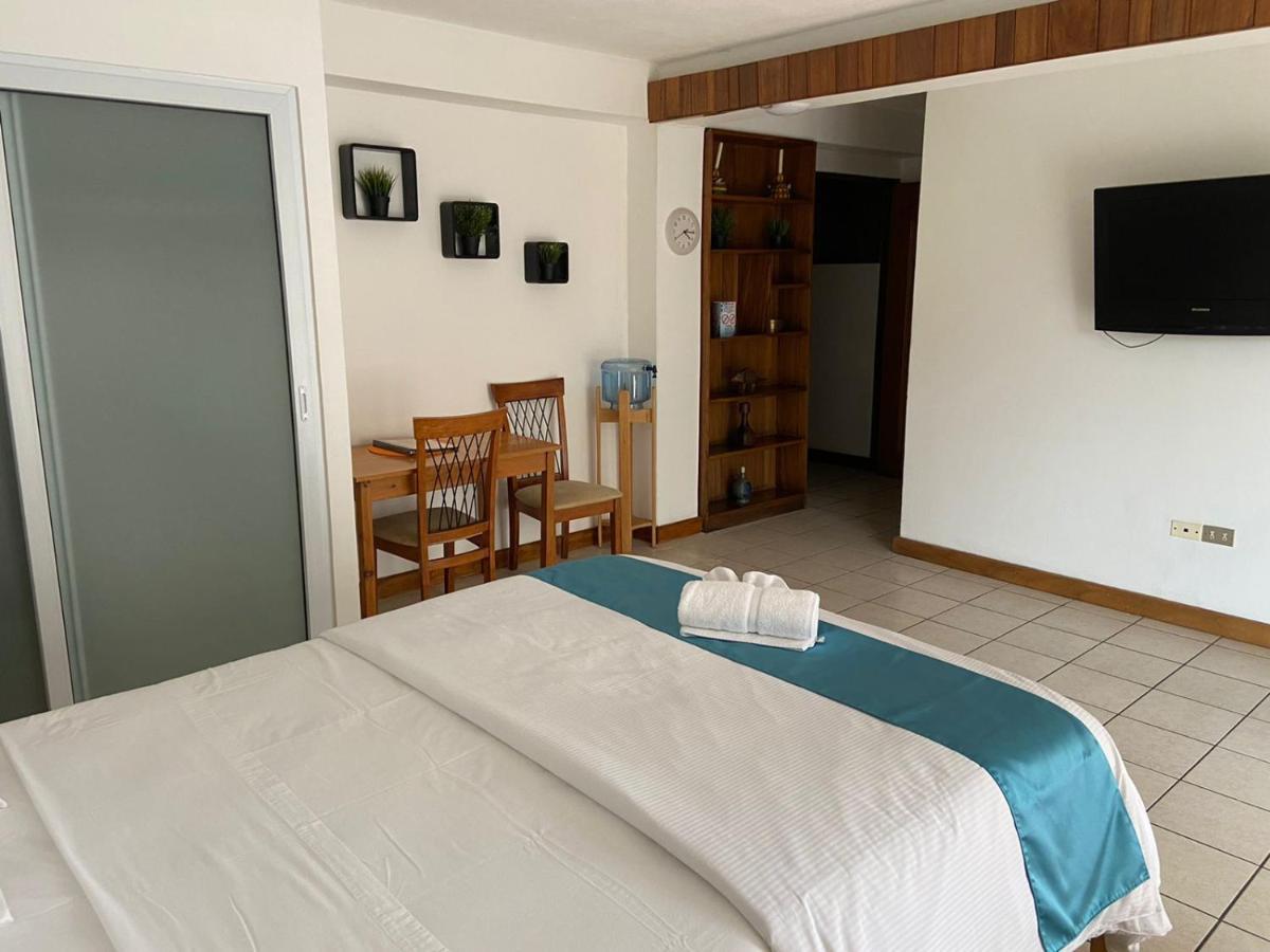 Apartamentos Reforma Guatemala Exterior foto